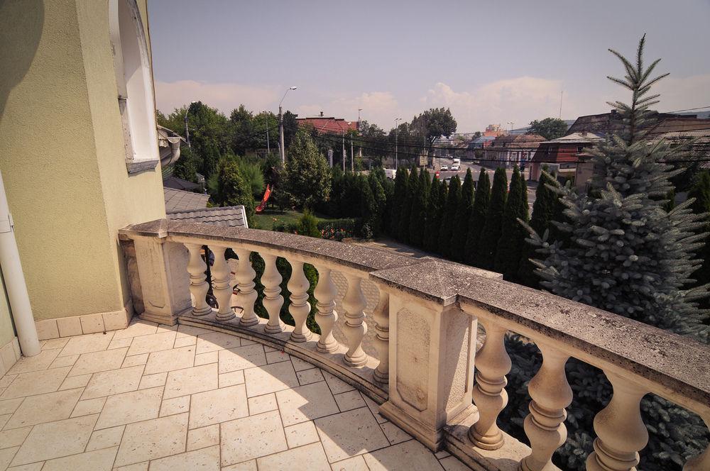 Pension La Cupola Târgu-Mureş Zewnętrze zdjęcie