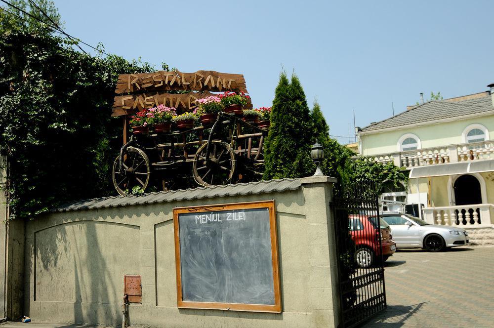Pension La Cupola Târgu-Mureş Zewnętrze zdjęcie